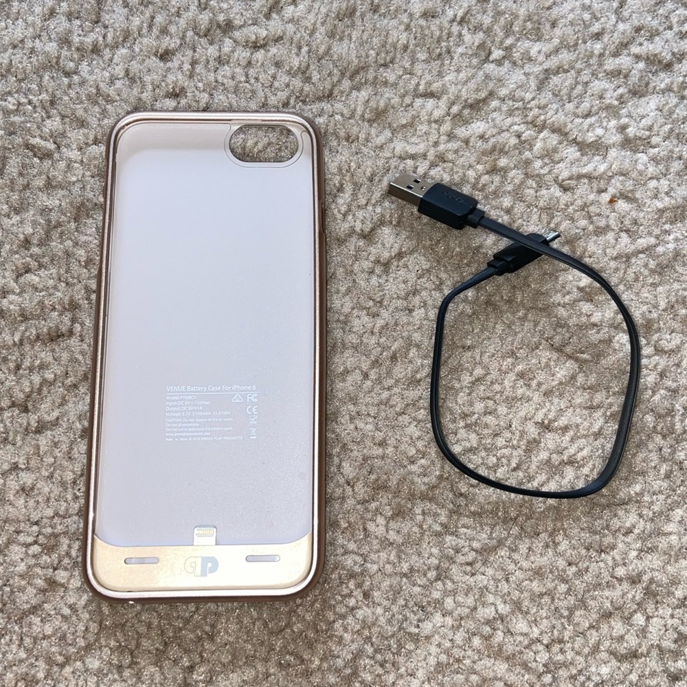 ❗️Press Play Gold iPhone 6/6s Venue Rechargeable Battery Phone Case & Charger